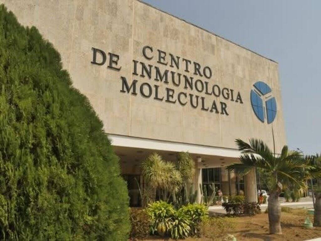 Primer ministro de Cuba destaca nuevo medicamento contra el cáncer