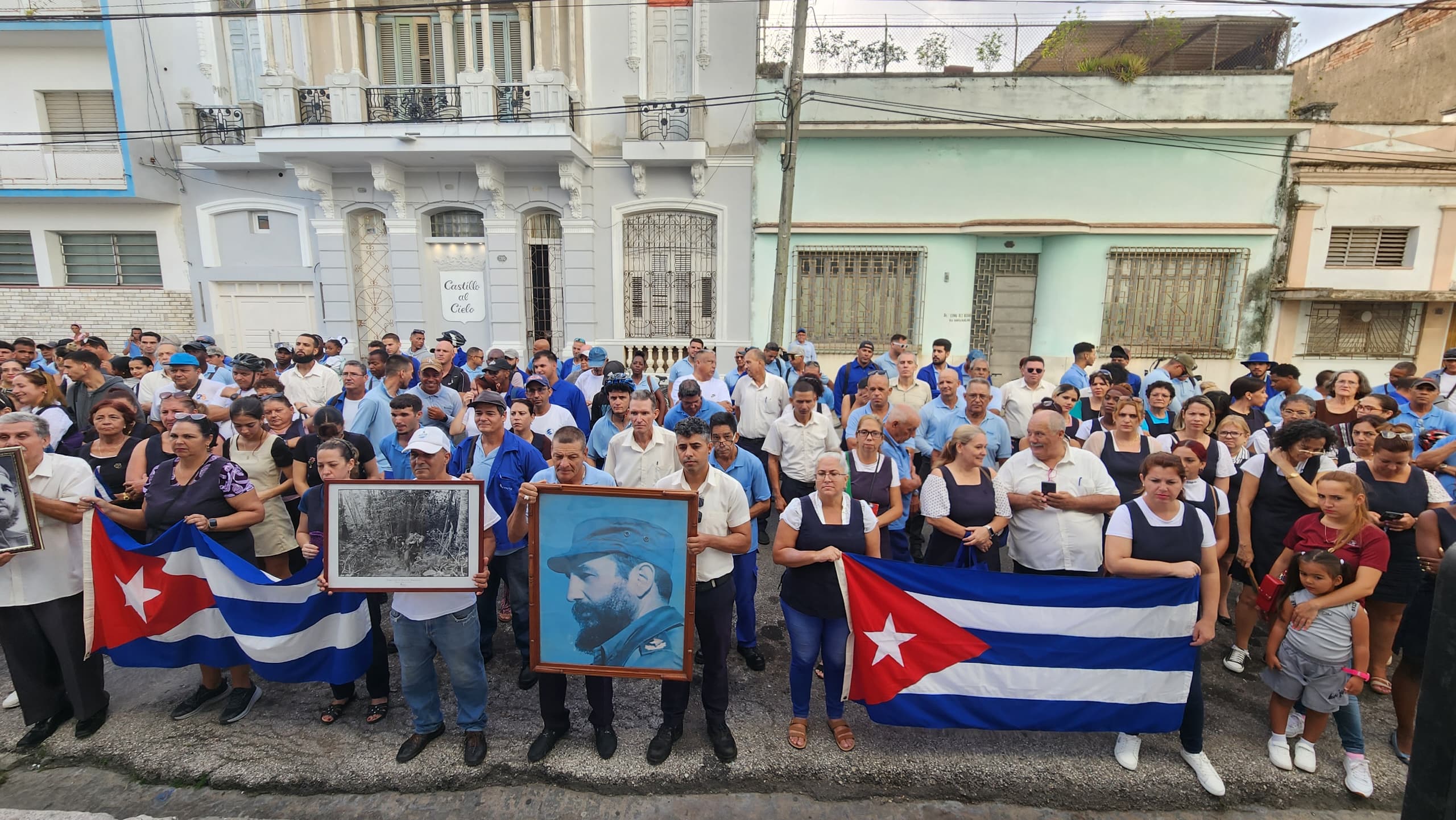 Trabajadores de las telecomunicaciones tienen presente a Fidel