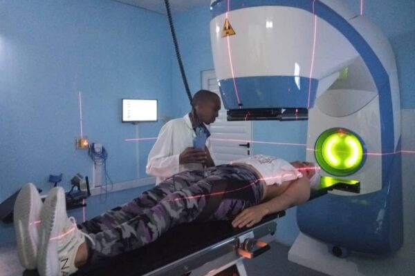 Amor y esfuerzos también alivian en el Hospital Oncológico de Camagüey