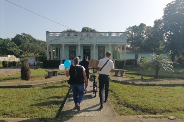 Apoyo espiritual y material para infancias camagüeyanas