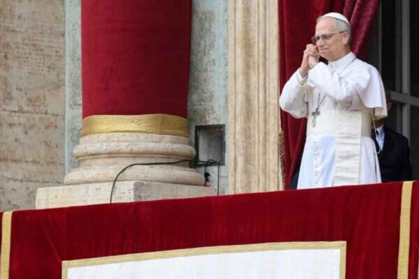 León XIV expresó necesidad de poner fin al conflicto Ucrania-Rusia