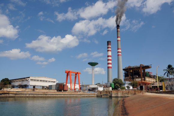 Trabajan para retomar hoy operación en termoeléctrica de Nuevitas