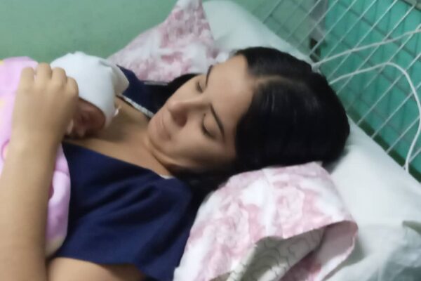 Hospital Materno de Camagüey promueve lactancia exclusiva
