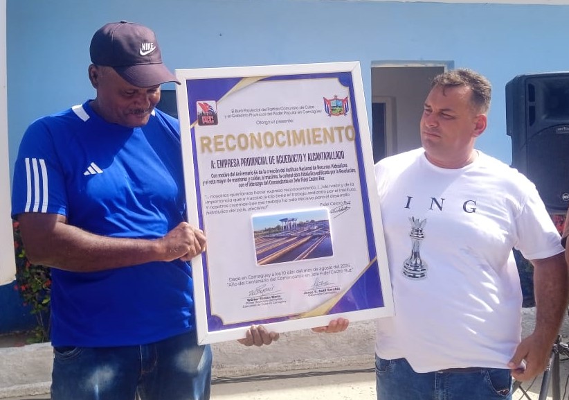 Reconocen en Camagüey esfuerzos de los trabajadores hidráulicos en su día