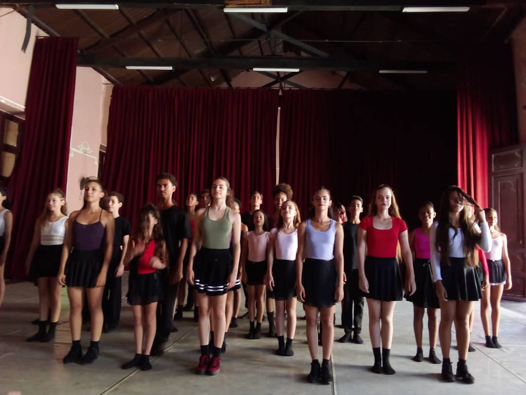 Ballet Contemporáneo de Camagüey despide su taller de verano con dos galas
