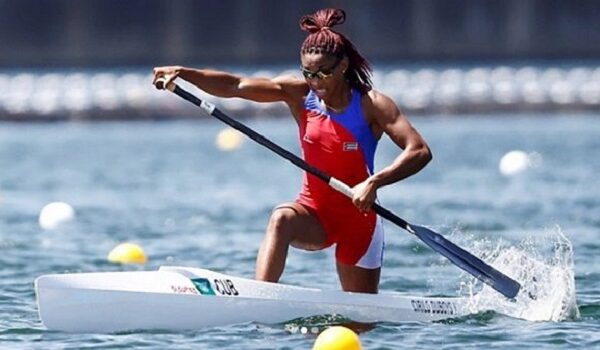 Cubana Cirilo avanza a la final en la Copa Mundial de Canotaje