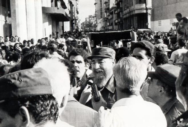 El Fidel que acompaña a los cubanos