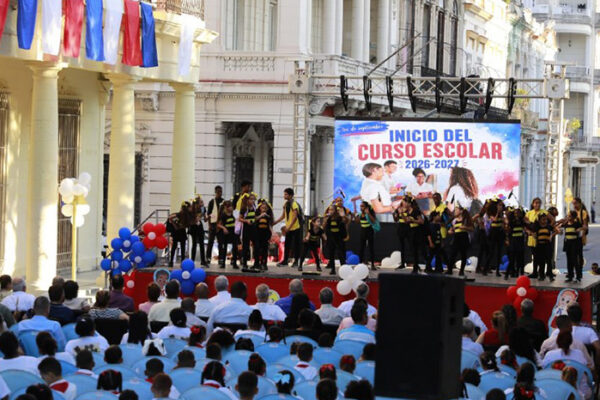 Celebró Cuba inicio del curso escolar 2026-2027