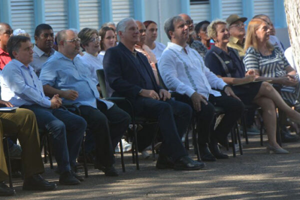 Díaz-Canel: Que la crisis económica no se convierta en espiritual