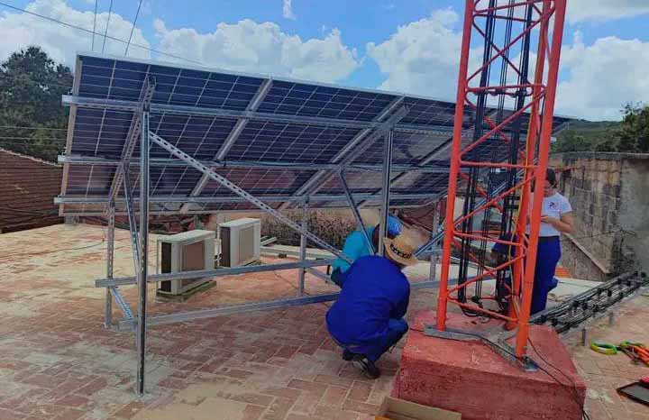 Avanza Etecsa en cambio de matriz energética en Camagüey