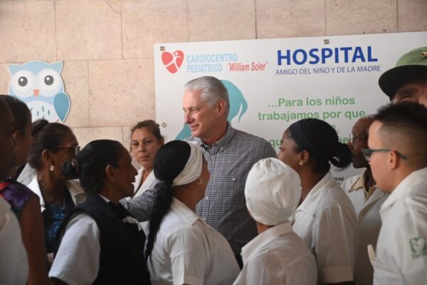 Recorrió Díaz-Canel Cardiocentro William Soler en La Habana