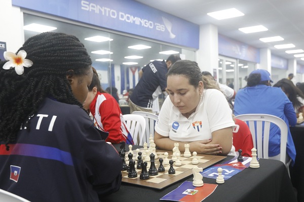 Cubanas dividen con serbias en Olimpiada de Ajedrez