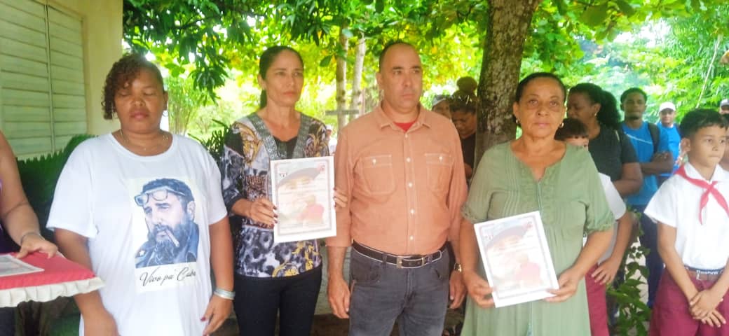Celebran en Céspedes aniversario 66 de los Comités de Defensa de la Revolución