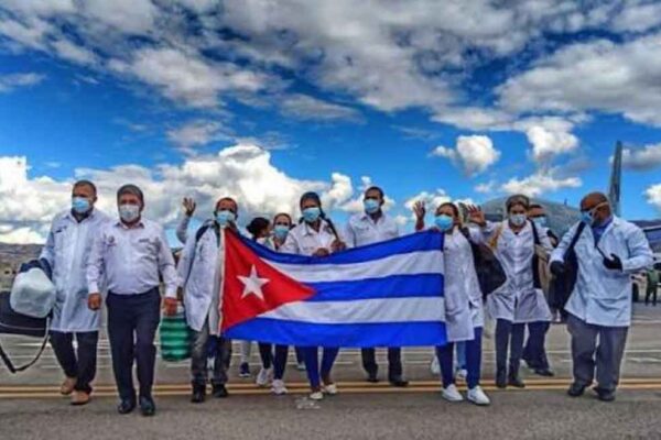 Brigadas Henry Reeve, 21 años de solidaridad cubana hacia el mundo