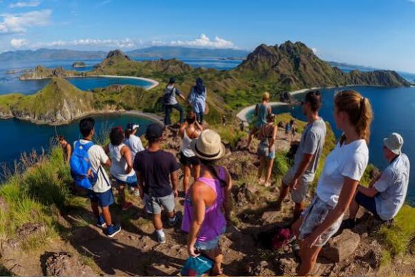 El turismo mundial roza los mil 600 millones de viajeros