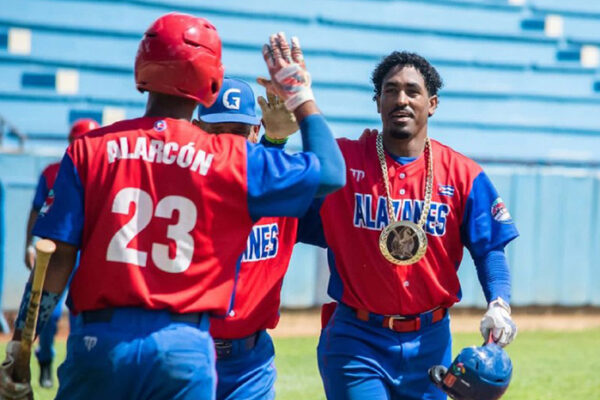 Serie Nacional cierra terceros duelos con Oriente al rojo vivo