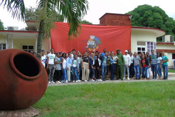 Realizan en Camagüey intercambio entre dirigentes de la Unión de Jóvenes Comunistas