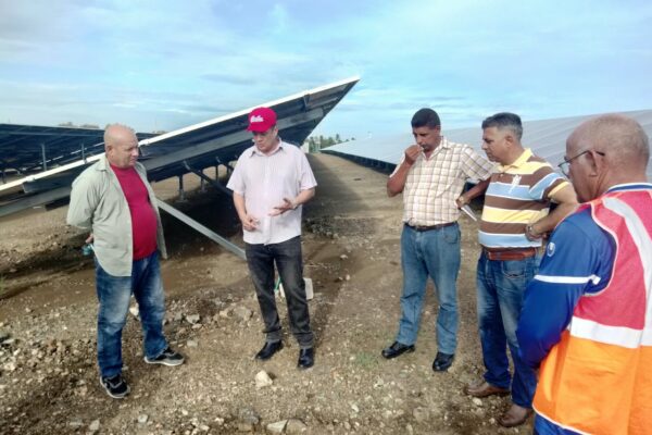 Constatan en Guáimaro avances en la ejecución de parque fotovoltaico