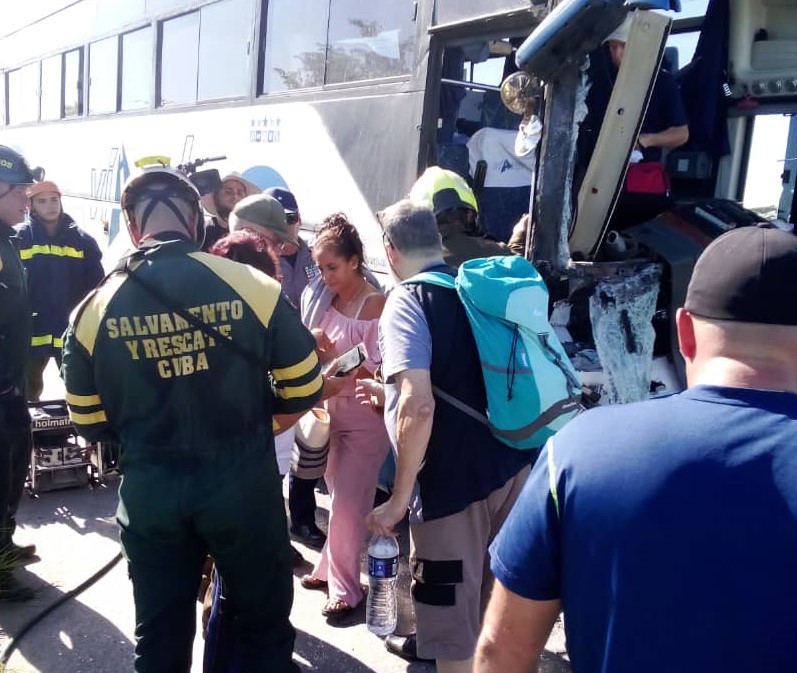 Accidente masivo en Camagüey deja un fallecido y ocho lesionados