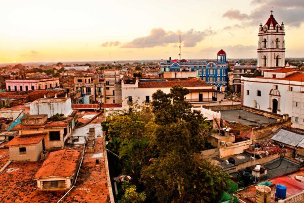 Dialogan en Camagüey sobre Decreto Ley 128 con actores económicos