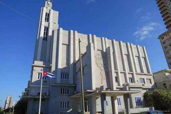 Descolonización cultural, cita permanente en Casa de las Américas