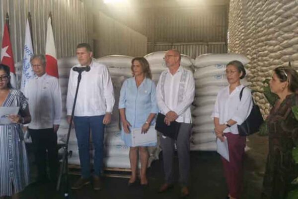 Japón entrega a Cuba 425 toneladas de arroz para el oriente del país