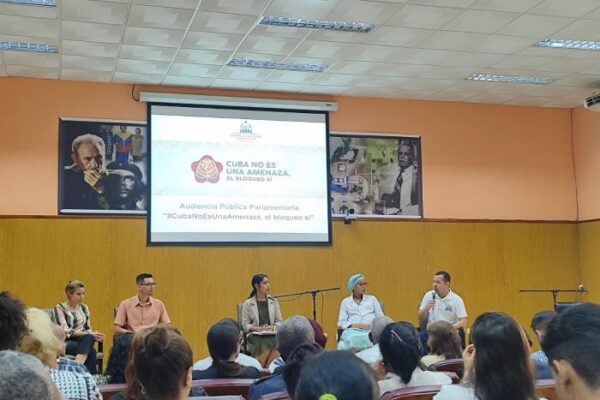 Cuba denuncia impacto del bloqueo en la salud oncológica