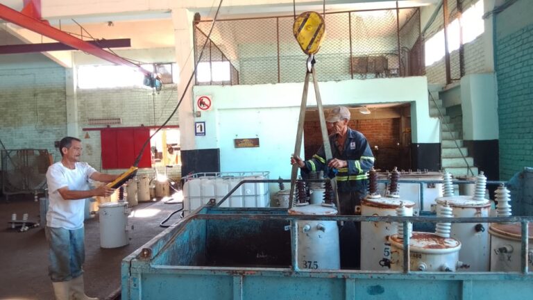 Priorizan en Camagüey recuperación de transformadores